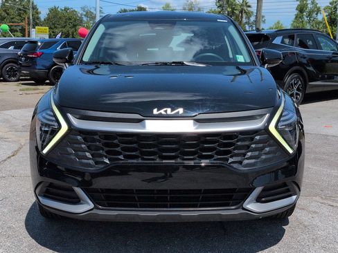Certified 2025 Kia Sportage LX FWD image 9