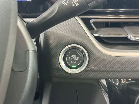 Used 2025 Chevrolet TrailBlazer LT image 27