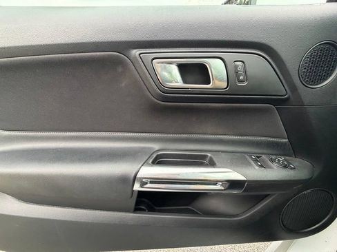 Used 2019 Ford Mustang Coupe w/ Equipment Group 101A RWD image 29