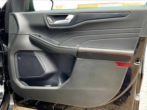 Used 2024 Ford Escape ST-Line image 43