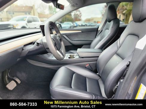 Used 2023 Tesla Model Y Long Range image 16