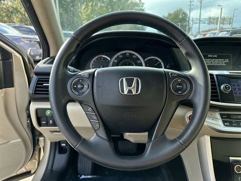Used 2015 Honda Accord EX-L image 18