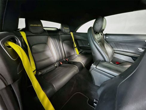 Used 2020 Mercedes-Benz C 63 AMG Cabriolet image 12