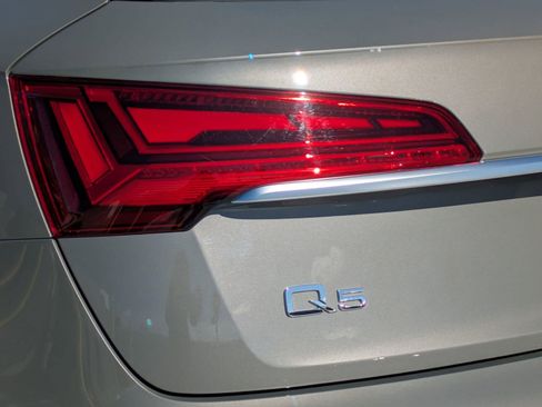 Used 2023 Audi Q5 2.0T Premium Plus w/ Premium Plus Package image 18