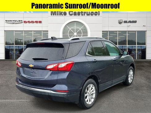 Used 2019 Chevrolet Equinox LT w/ Sun & Navigation Package AWD/4WD image 4