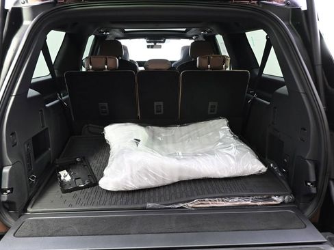 New 2026 Lincoln Navigator L Black Label image 19