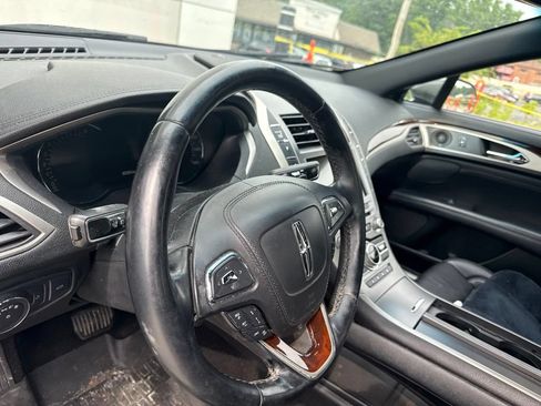 Used 2018 Lincoln MKZ Reserve w/ Technology Package AWD/4WD image 22