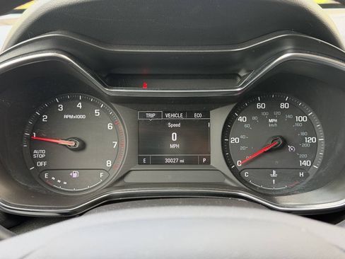 Used 2021 Chevrolet TrailBlazer LT w/ Convenience Package FWD image 22