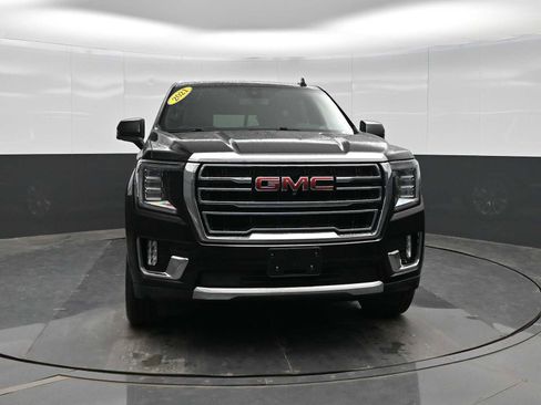 Used 2021 GMC Yukon SLT w/ SLT Luxury Plus Package image 3