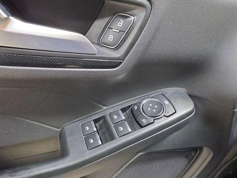 Used 2025 Ford Escape ST-Line Select AWD/4WD image 14