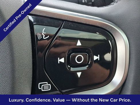 Certified 2024 Volvo XC60 B5 Plus w/ Climate Package AWD/4WD image 23