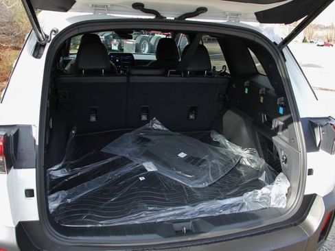 New 2026 Subaru Outback Premium image 18