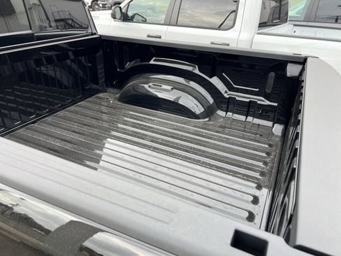 New 2026 RAM 1500 Lone Star w/ Night Edition image 5