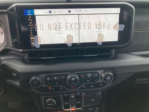 New 2025 Jeep Wrangler Rubicon 392 image 18