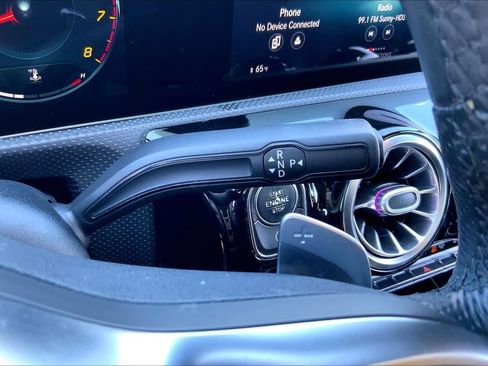 Used 2020 Mercedes-Benz CLA 250 CLA 250 image 36