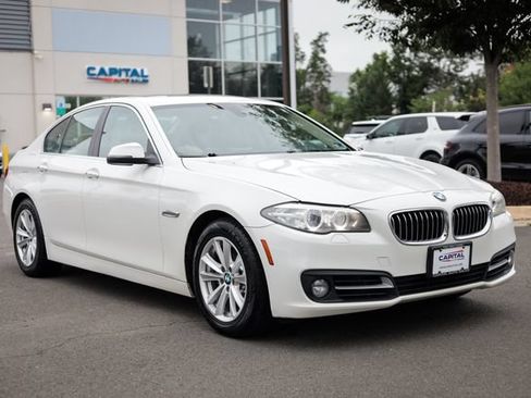 Used 2016 BMW 528i xDrive Sedan AWD/4WD image 5