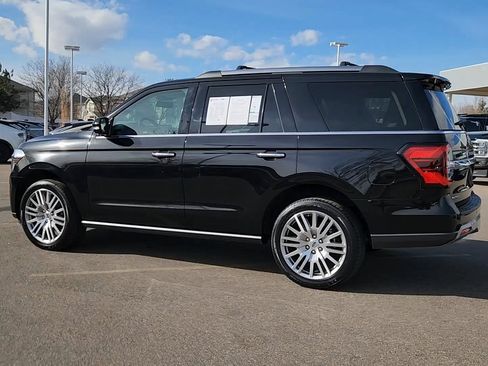 Used 2024 Ford Expedition Limited image 21