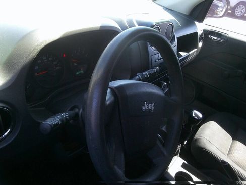 Used 2010 Jeep Compass Sport image 5