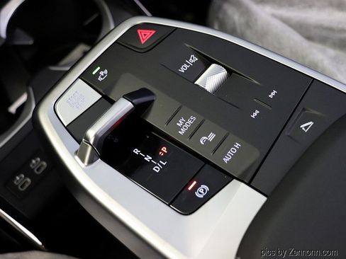 Used 2026 BMW X1 xDrive28i image 15