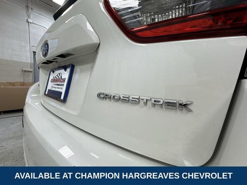 Used 2023 Subaru Crosstrek 2.0i Premium image 40