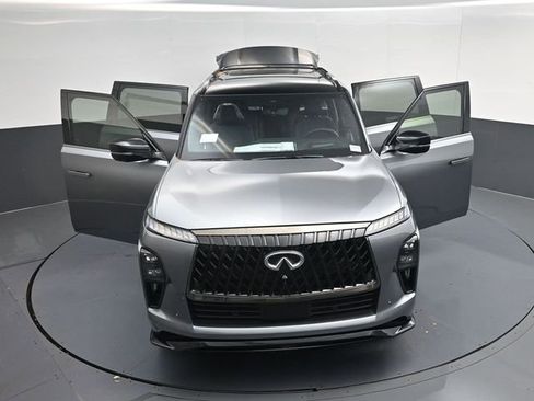 New 2026 INFINITI QX80 4WD w/ Sport Exterior Package image 60