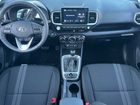 New 2026 Hyundai Venue FWD image 12