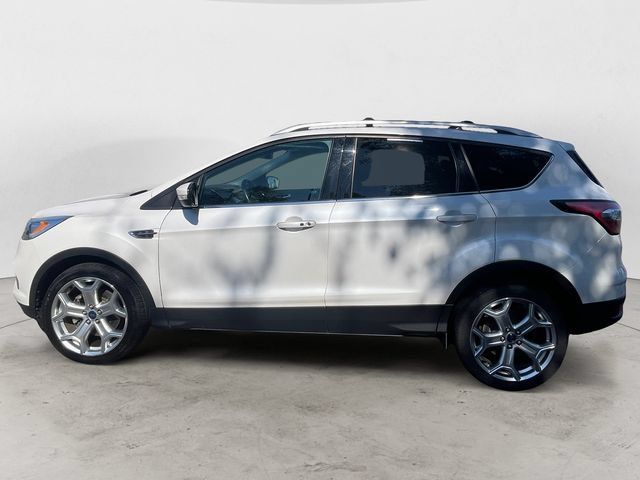 Used 2017 Ford Escape Titanium w/ Canadian Touring Package AWD/4WD image 8