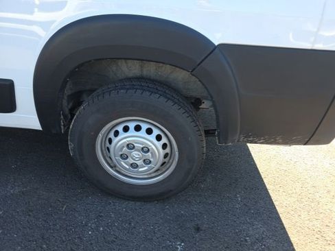 Used 2025 RAM ProMaster 3500 w/ Convenience Group FWD image 11