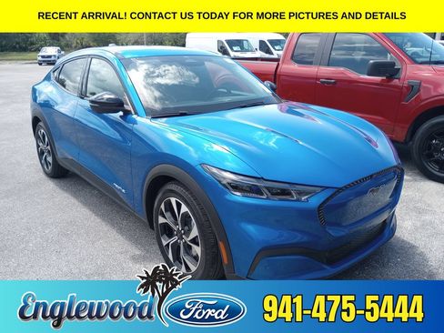 Used 2025 Ford Mustang Mach-E Select w/ Comfort Package Lite AWD/4WD image 1