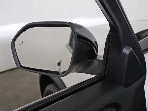 Used 2023 Ford Explorer ST-Line w/ Class IV Trailer Tow Package image 39