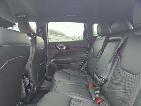 New 2026 Jeep Compass Latitude AWD/4WD image 25