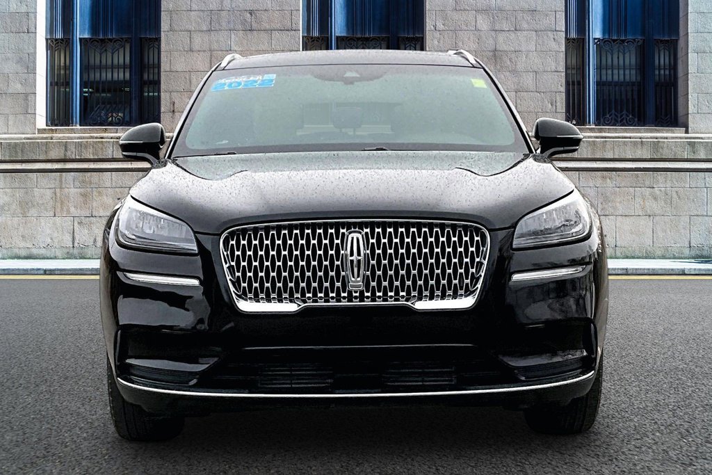 Used 2022 Lincoln Corsair Reserve w/ Elements Package AWD/4WD image 3