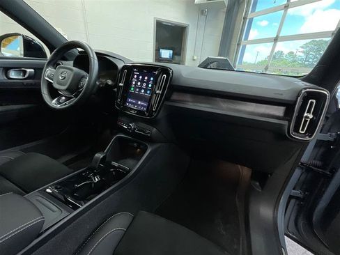 Used 2023 Volvo XC40 Recharge Plus AWD/4WD image 30