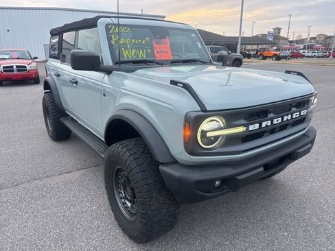 Used 2022 Ford Bronco Big Bend image 7