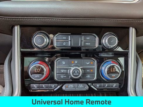 Used 2021 GMC Yukon XL Denali RWD image 8