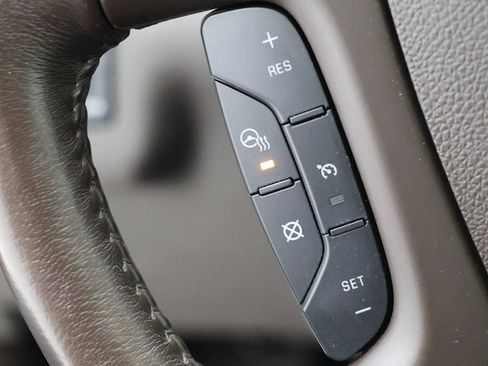 Used 2017 Buick Enclave Premium w/ Experience Buick Package image 22