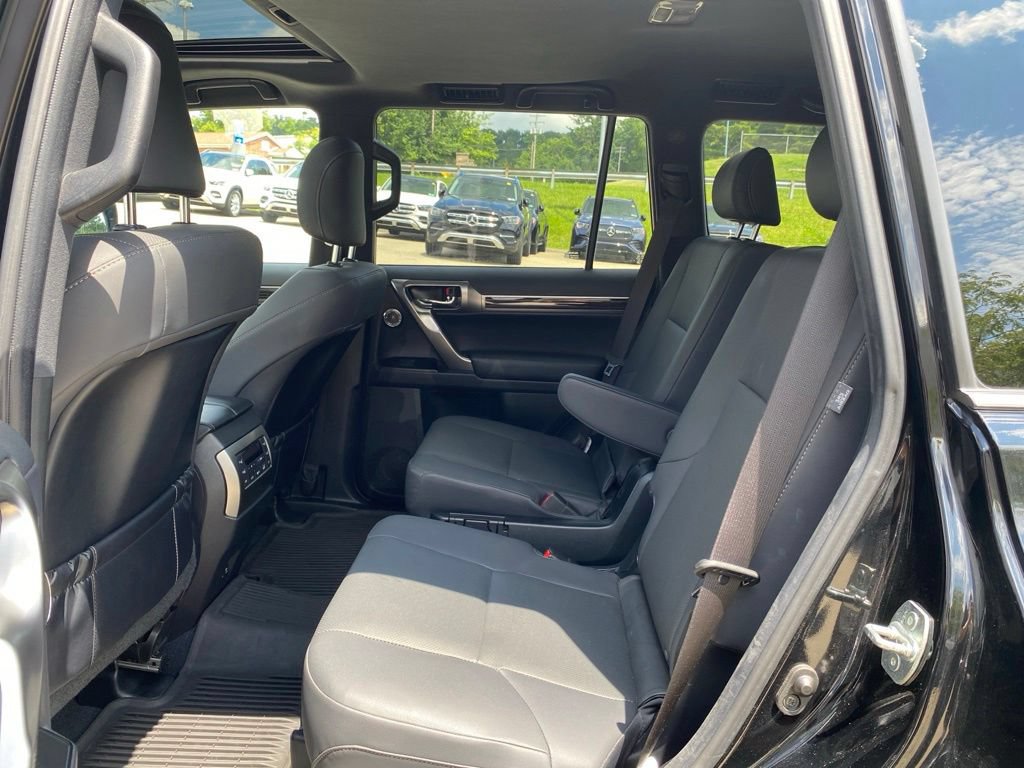Used 2022 Lexus GX 460 Premium AWD/4WD image 25