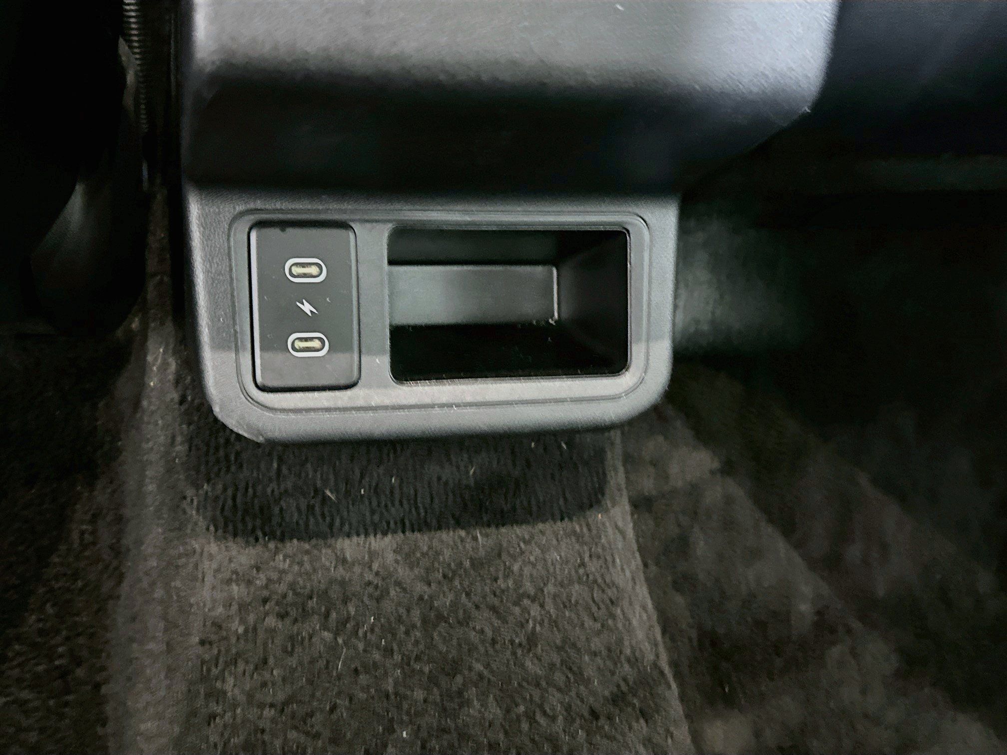 Used 2025 Kia K4 FWD image 25