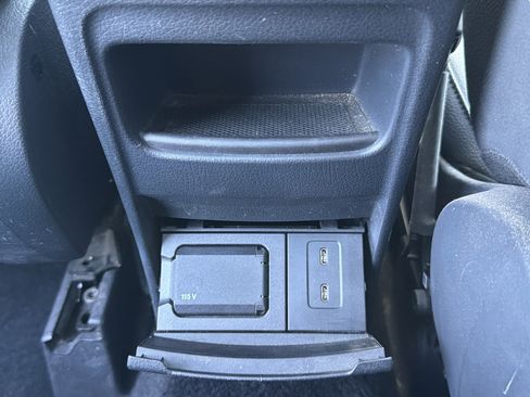 Used 2021 Mercedes-Benz GLA 250 GLA 250 w/ Premium Package image 30