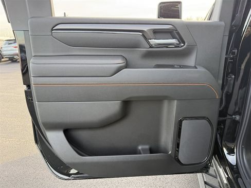 New 2026 GMC Sierra 3500 AT4 w/ AT4 Premium Plus Package image 31