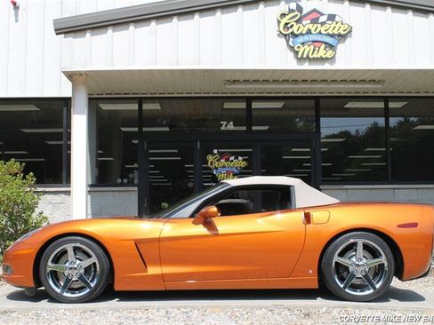 Used 2007 Chevrolet Corvette Convertible w/ Preferred Equipment Group RWD image 5