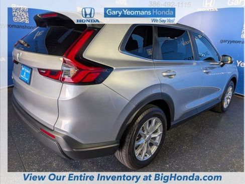 Used 2024 Honda CR-V EX image 7