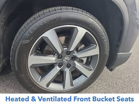 Used 2024 Honda Pilot Elite image 11