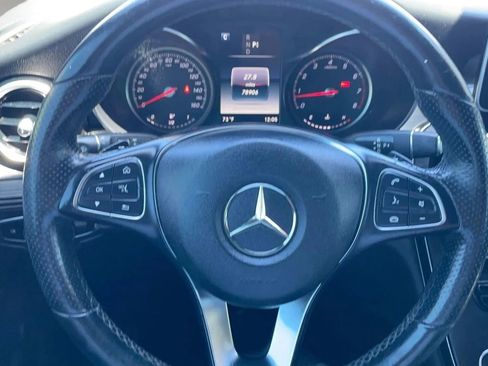 Used 2019 Mercedes-Benz GLC 300 4MATIC image 10