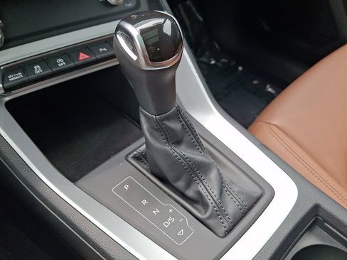 Used 2021 Audi Q3 2.0T Premium AWD/4WD image 15