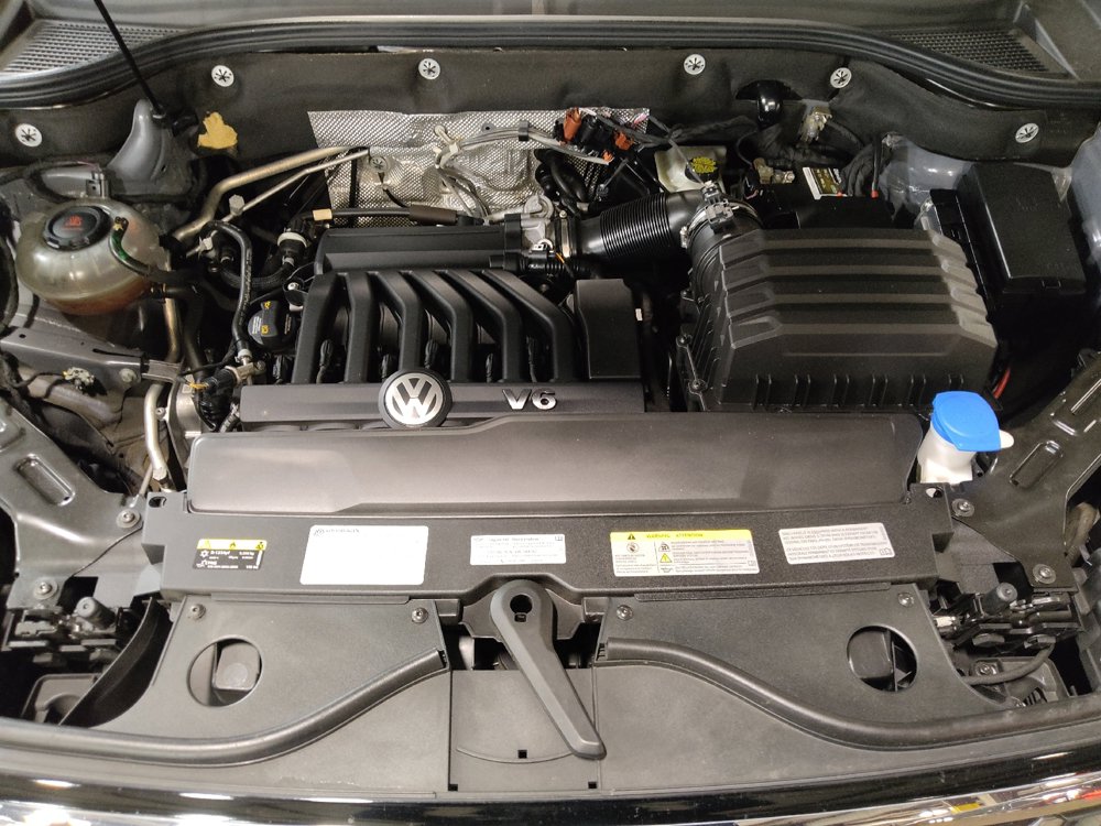 Used 2021 Volkswagen Atlas Cross Sport SEL Premium AWD/4WD image 30