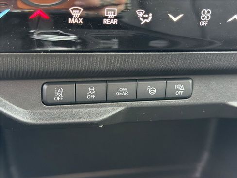 New 2026 Jeep Cherokee Overland AWD/4WD image 30