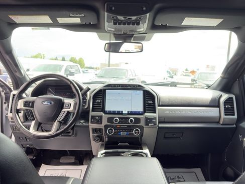 Used 2022 Ford F350 Lariat w/ Lariat Ultimate Package AWD/4WD image 25