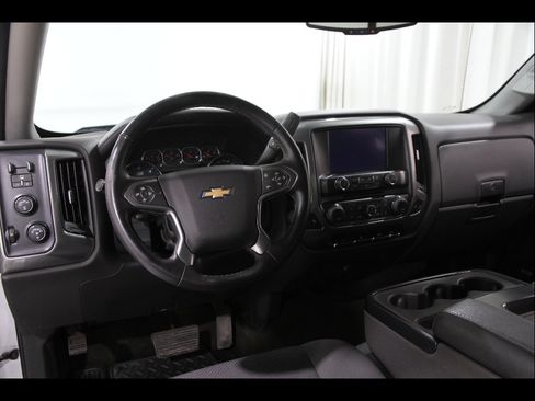 Used 2018 Chevrolet Silverado 1500 LT w/ All Star Edition AWD/4WD image 7