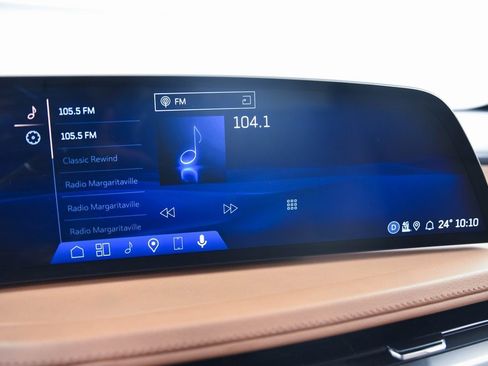 Certified 2024 Cadillac XT4 Sport image 17